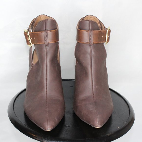 Brown booties - Picture 1 of 3
